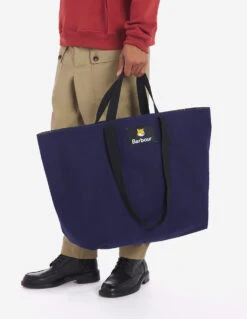 BARBOUR X MK REVERSIBLE TOTE BAG -Maisonkitsune Store uba0692ny71 h198 12 1